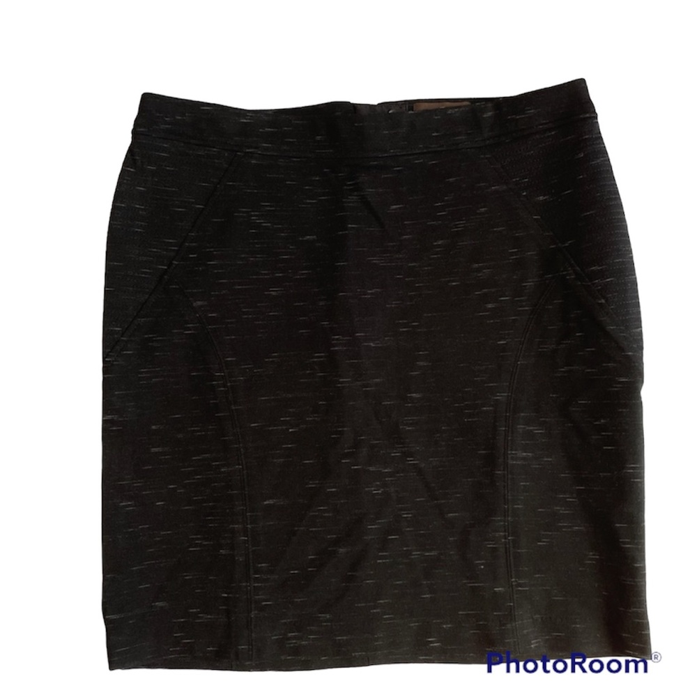Stretch ponte skirt with slimming seams